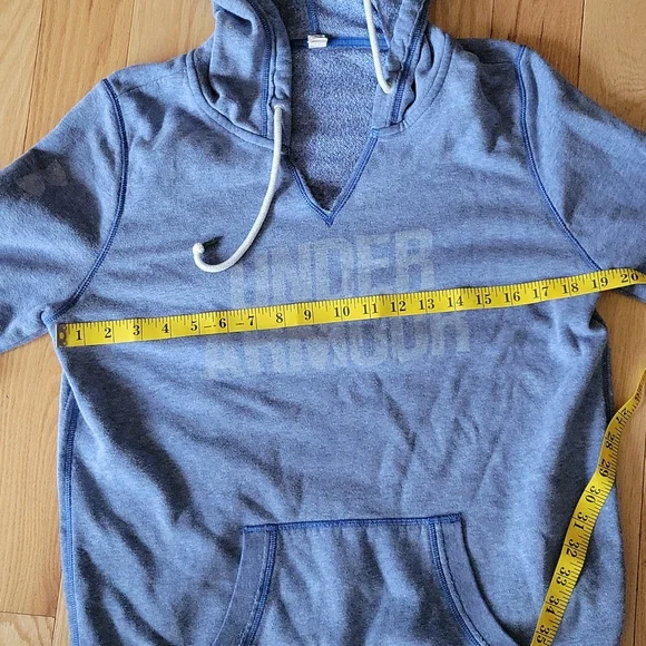 Under Armour hoodie - Picture 10 of 10